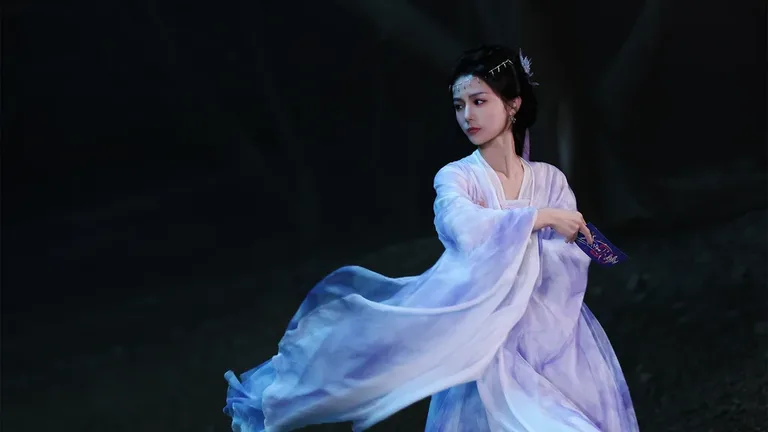 美女,请别影响我成仙 游戏截图 1