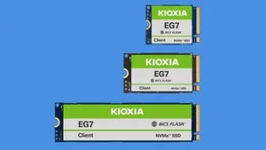 铠侠(KIOXIA)EG7系列SSD产品图,展示M.2 2280规格固态硬盘正面,印有KIOXIA品牌标识、EG7型号及PCIe 4.0标识,无DRAM设计,整体为黑色PCB板配银色NAND封装